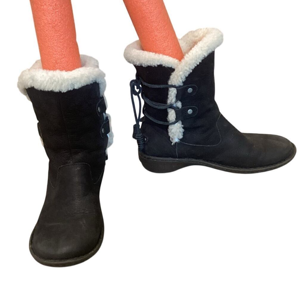 UGG Womens Akadia Fleece Lined Boot Tassel Suede Leather US 9 EU 40 Black Winter